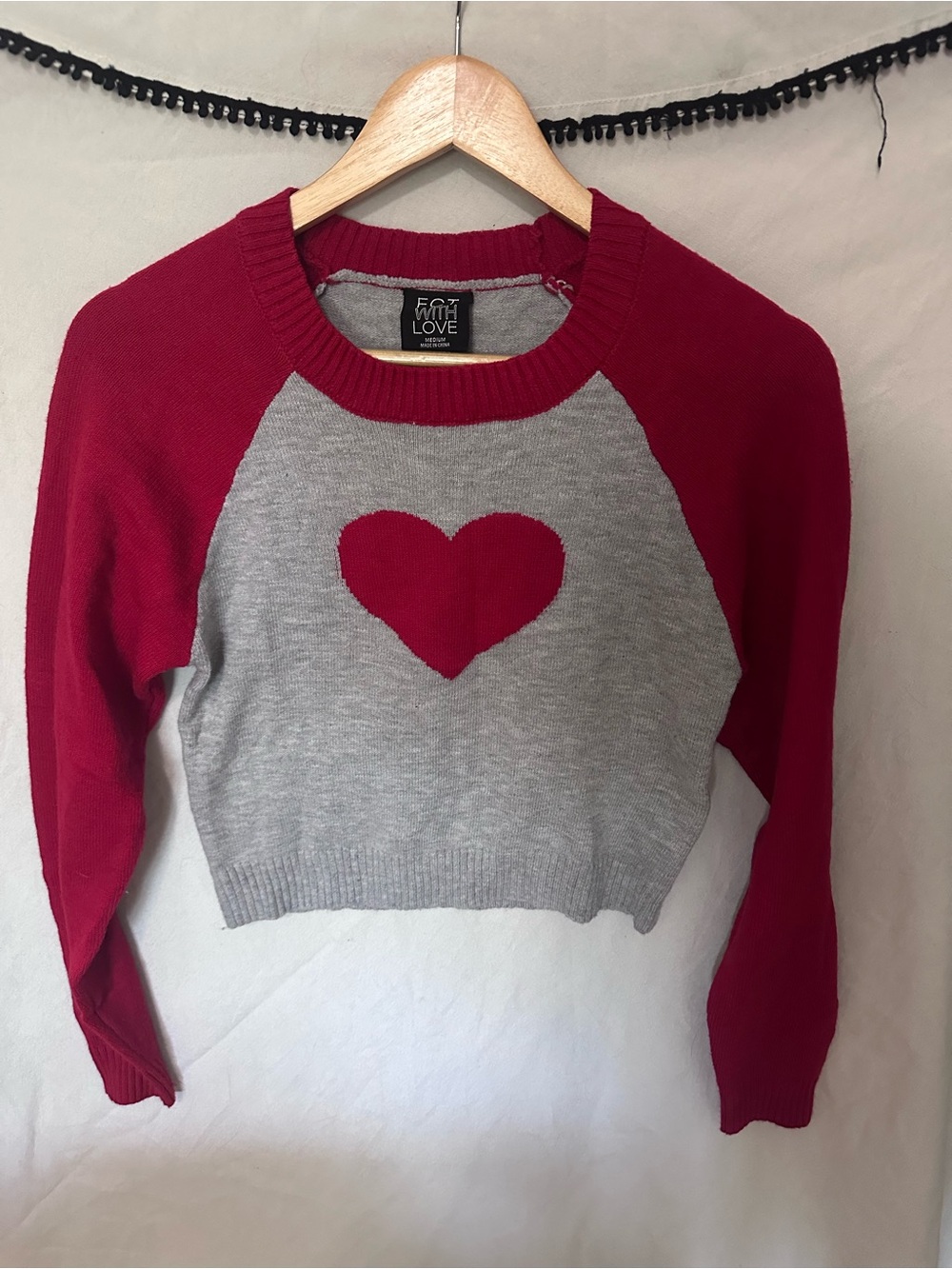Heart-Front Raglan Cropped Crewneck Sweater - Red & Gray